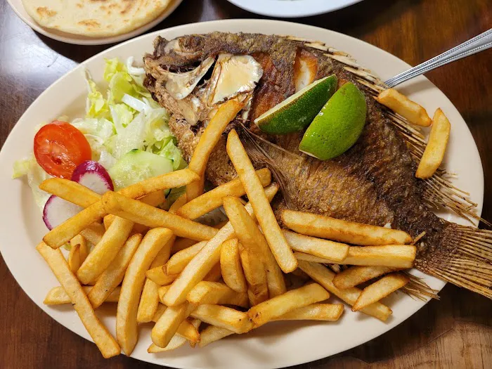 Antojitos Salvadorenos Picture 8