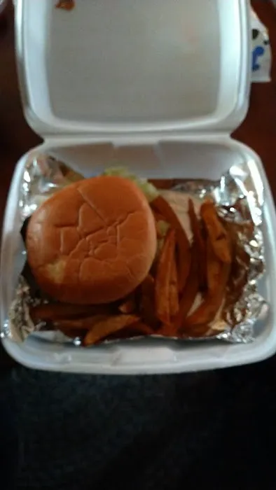 Lee's Burger Joint Picture 1