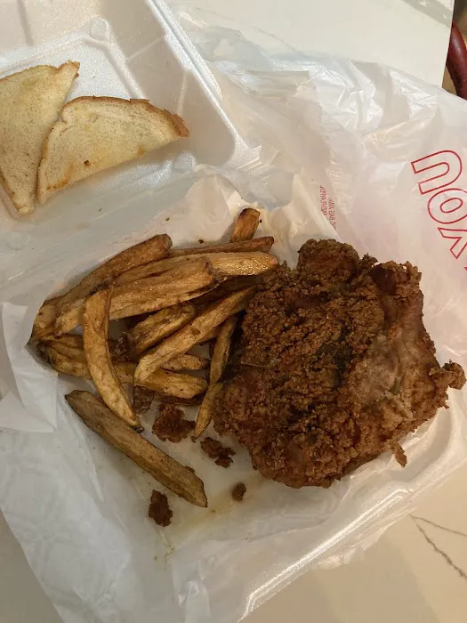 Lee's Burger Joint Picture 5