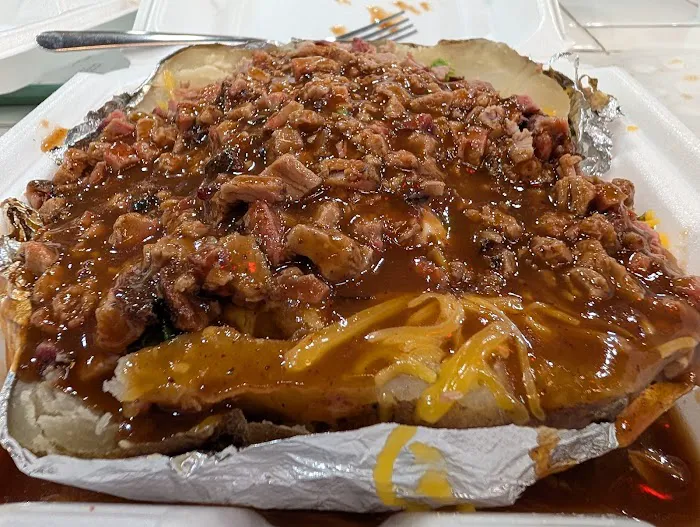 Hungry Farmer Bar-B-Q Picture 1