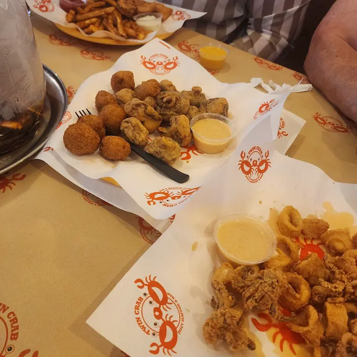 Twin Crab Juicy Seafood & Bar (North Freeway) Picture 7