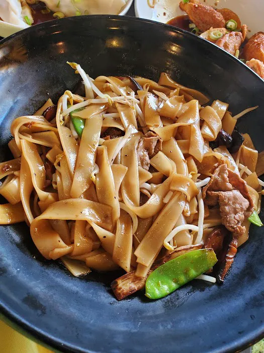 Jenni's Noodle House Picture 7