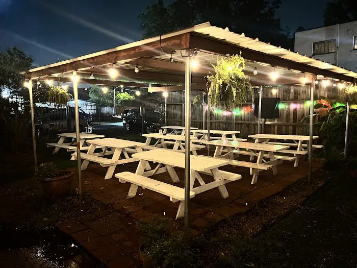 The Post Beer & Wine Garden Picture 8