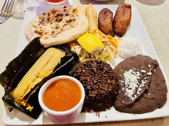 Gloria's Latin Cuisine Picture 3