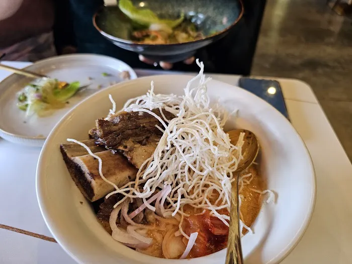 SALA Thai Eatery Picture 4