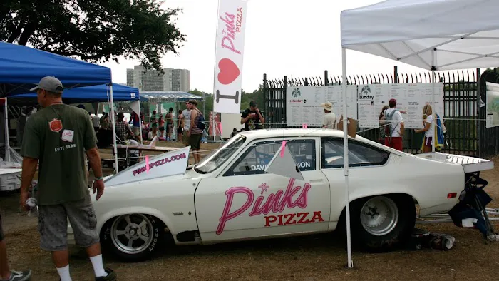 Pinks Pizza Picture 1