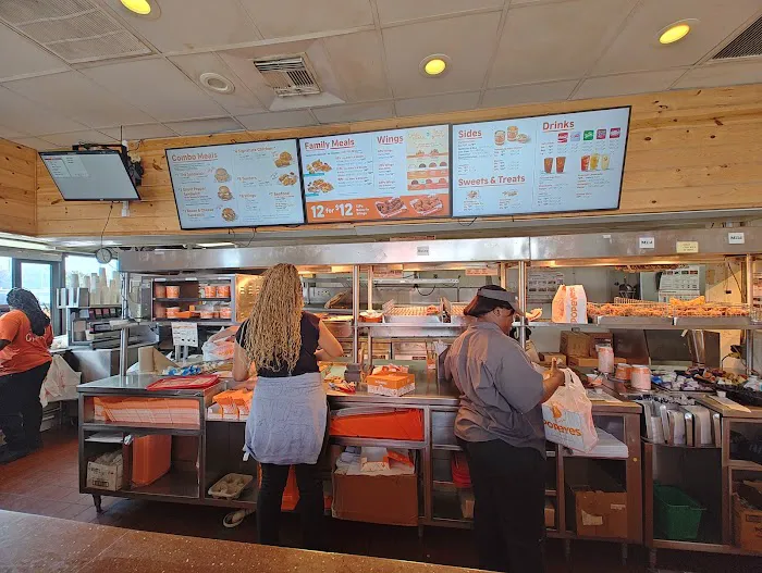 Popeyes Louisiana Kitchen Picture 4