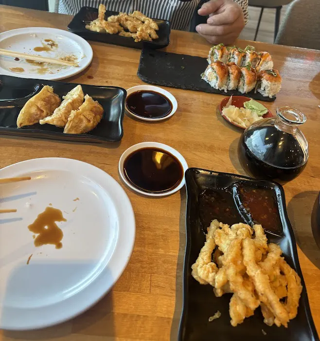 Kanau Sushi & Izakaya 
