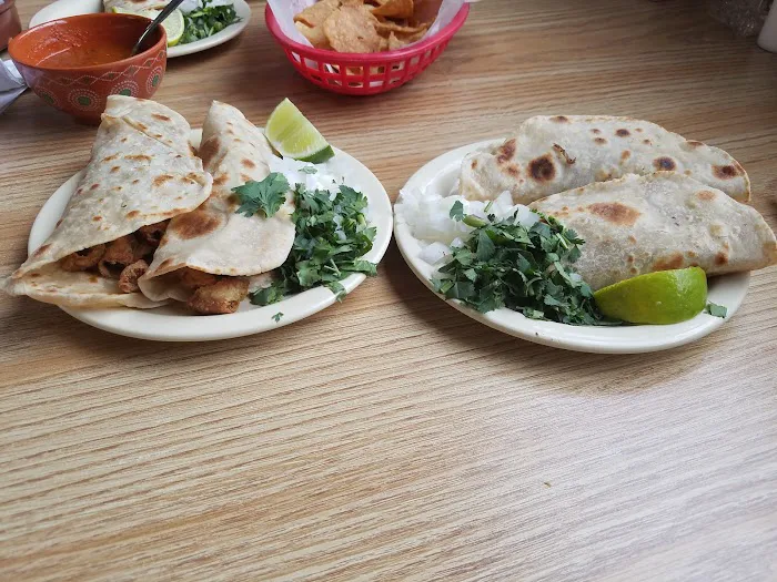 El Mirador Mexican Restaurant Picture 7