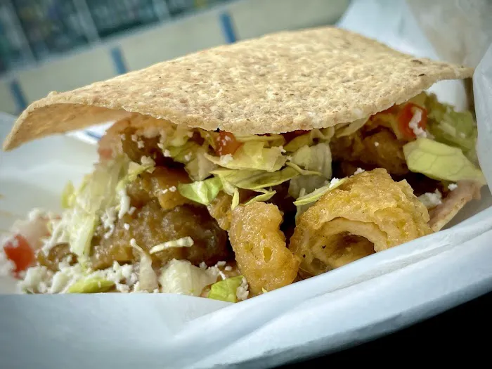 Taqueria El Serranito Picture 3