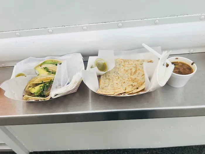 Taqueria El Serranito Picture 7