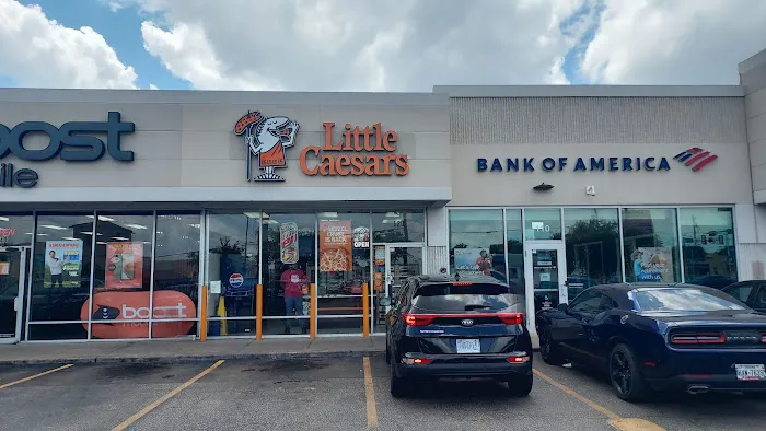 Little Caesars Pizza Picture 1