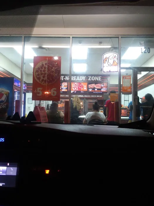 Little Caesars Pizza Picture 9