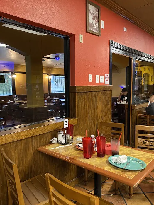 Taqueria El Nopalito Picture 4