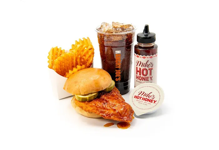 Hangry Joe's Hot Chicken & Wings Picture 4