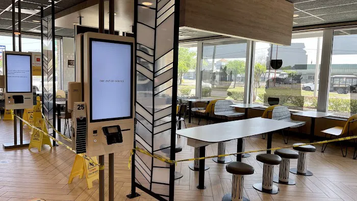 McDonald's Picture 2