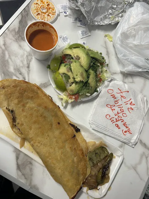 Machete Loco (Food Truck) Picture 7