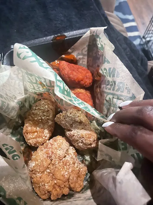 Wingstop Picture 3