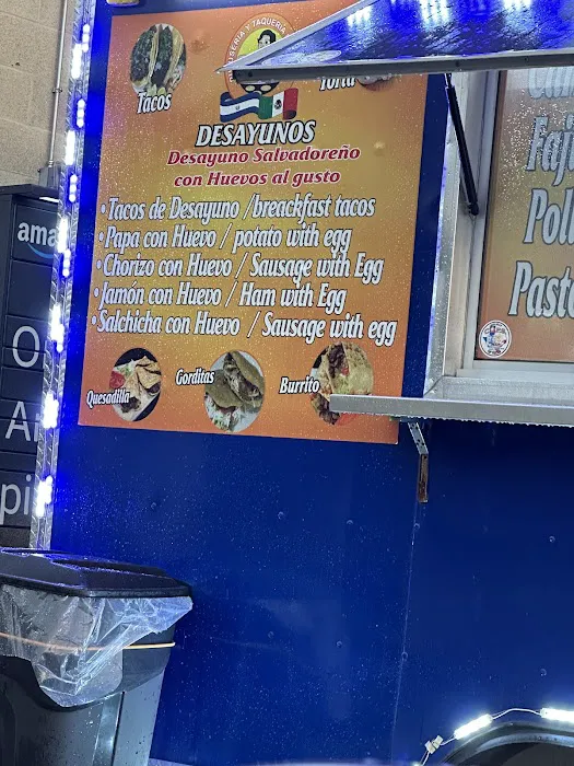 Pupuseria y Taqueria Navarro (Food Truck) Picture 1
