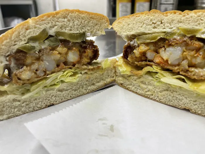 Williams Burgers Big Meal (Food Truck) Picture 10