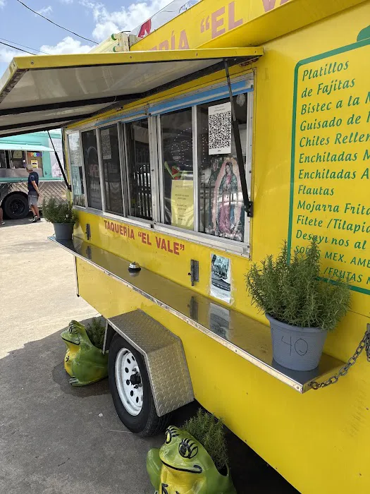 Taqueria El Vale (Food Truck) Picture 1