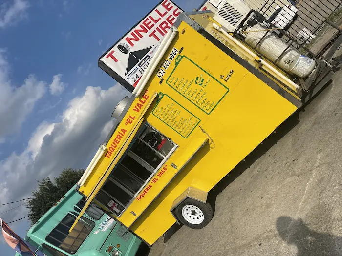 Taqueria El Vale (Food Truck) Picture 7