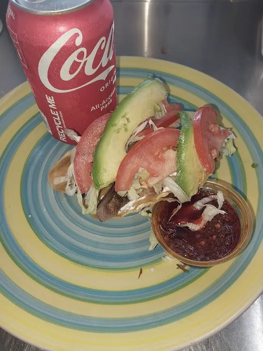Tacos La Lynda (Food Truck) Picture 1