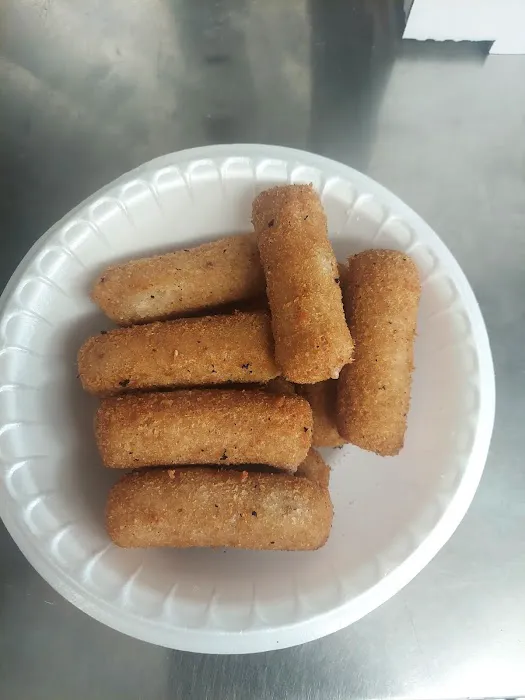 #1 El cubano pizzeria Picture 2