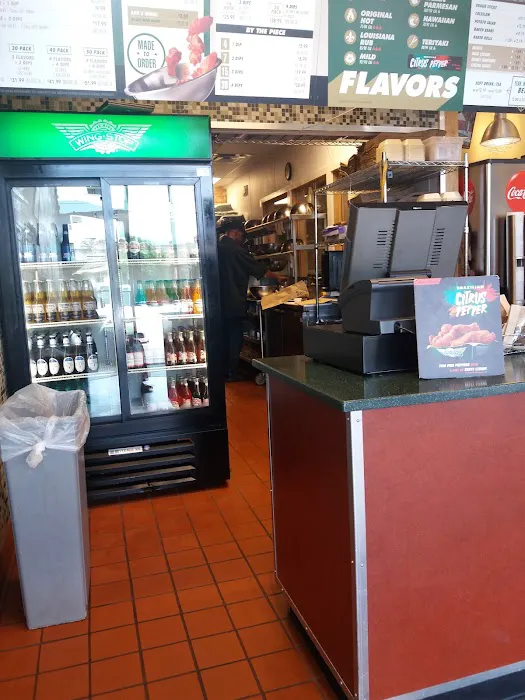 Wingstop Picture 7