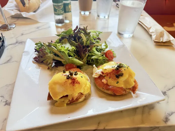 Le café joséphine Picture 9