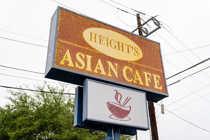 Heights Asian Cafe Picture 3