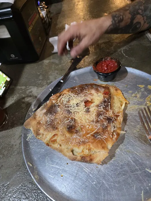 Mony's Pizzeria & Italian Kitchen Picture 1