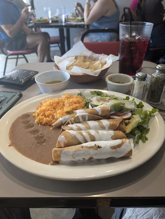 La Guadalupana bakery and cafe Picture 9