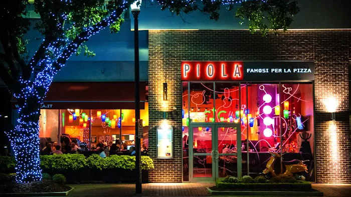 Piola Houston Midtown Picture 6