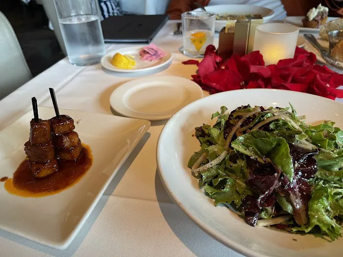Perry's Steakhouse & Grille Picture 10