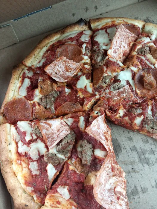 Meek's Vegan Pizza Picture 6