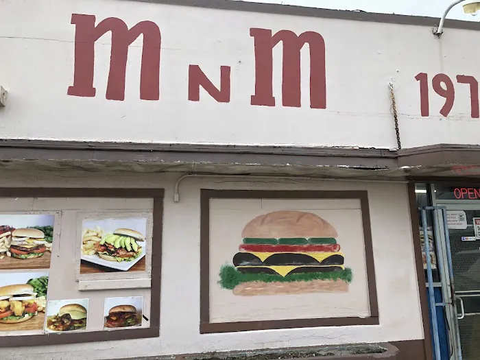 M n M Burger Picture 7