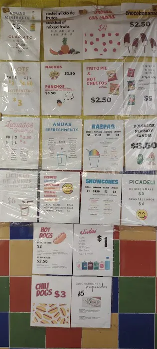 Refresqueria Cancun Picture 4