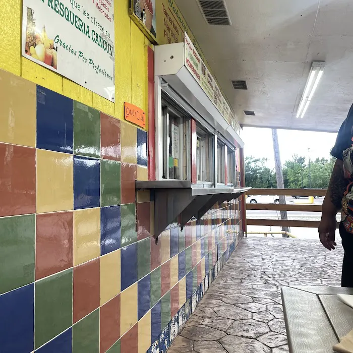 Refresqueria Cancun Picture 8