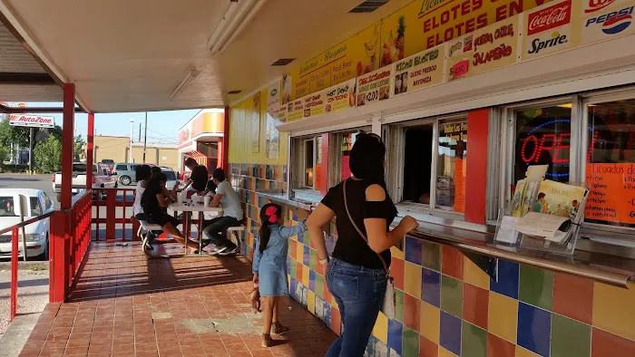 Refresqueria Cancun Picture 9
