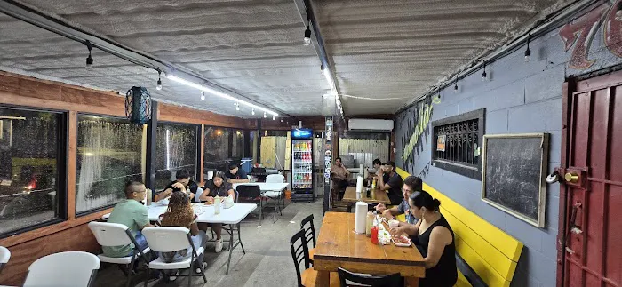 Tacos La Sultana (Food Truck) Picture 2