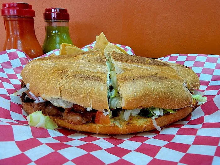 Eve's Tacos Picture 3