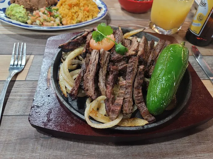 El Pari Sport Bar & Grill Picture 7
