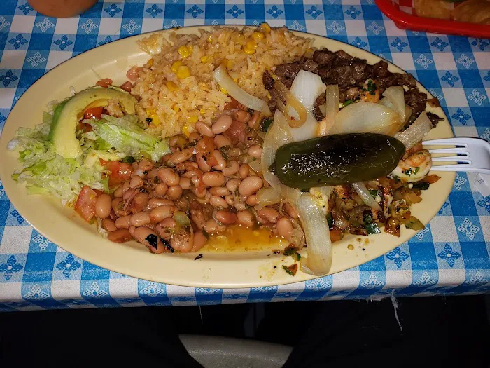 Taqueria Los Reyes Picture 8