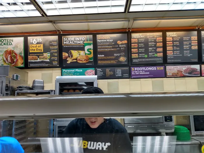 Subway Picture 2