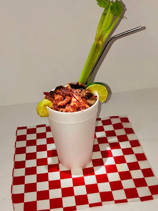 TACOS y MICHELADAS DEL GORDO GARZA Picture 2