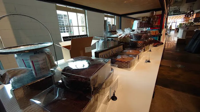 Common Bond Bistro & Bakery - Heights Picture 5