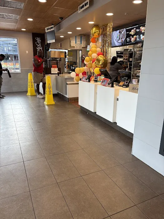 McDonald's Picture 4