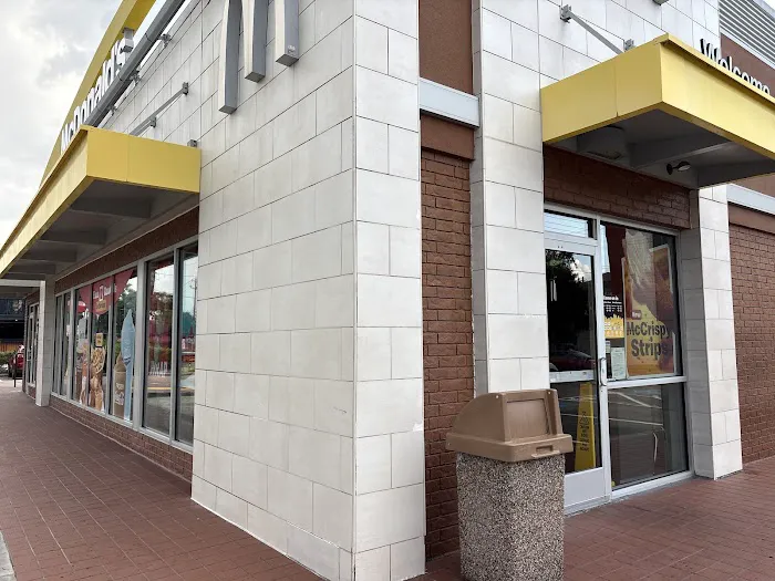 McDonald's Picture 3