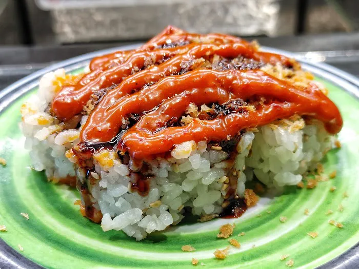Kura Revolving Sushi Bar Picture 7